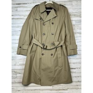 Vtg USA Botany 500 Men’s Tan Trench Coat Double Breasted Belted Lined Size 44R
